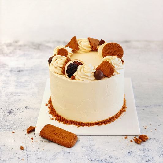 Caramel Biscoff Cake